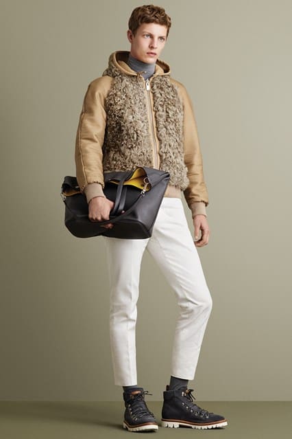 Bally_16_2000_426x639
