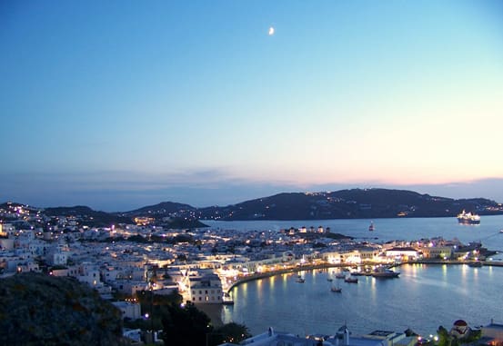 The Best of Mykonos for Honeymooners