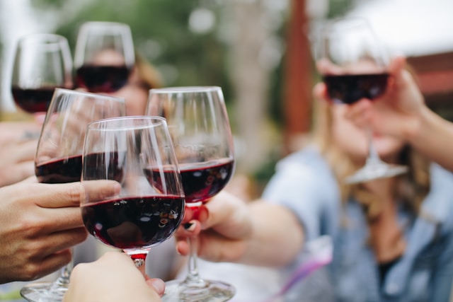 Wine Wisdom: 10 Common Wine Myths Debunked