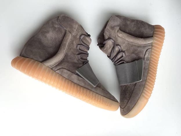 750-chocolate-yeezy