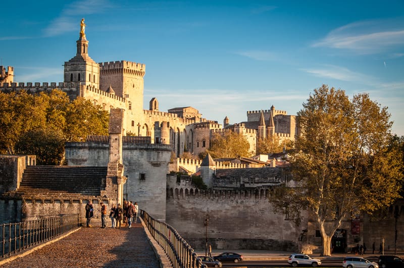 avignon-france-travel