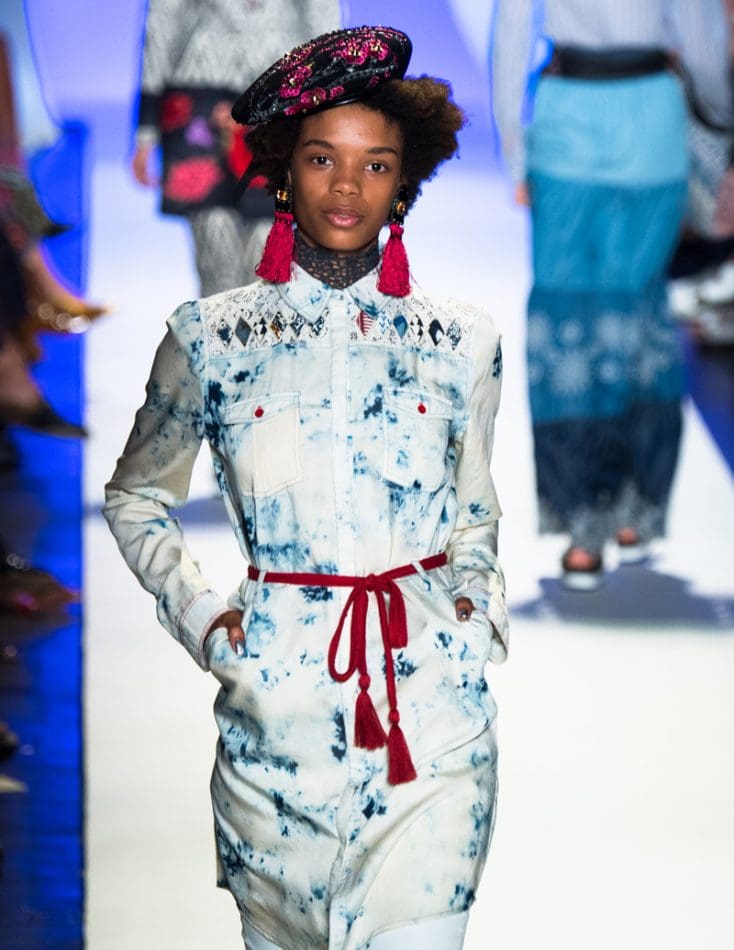 desigual-runway-social-magazine-12