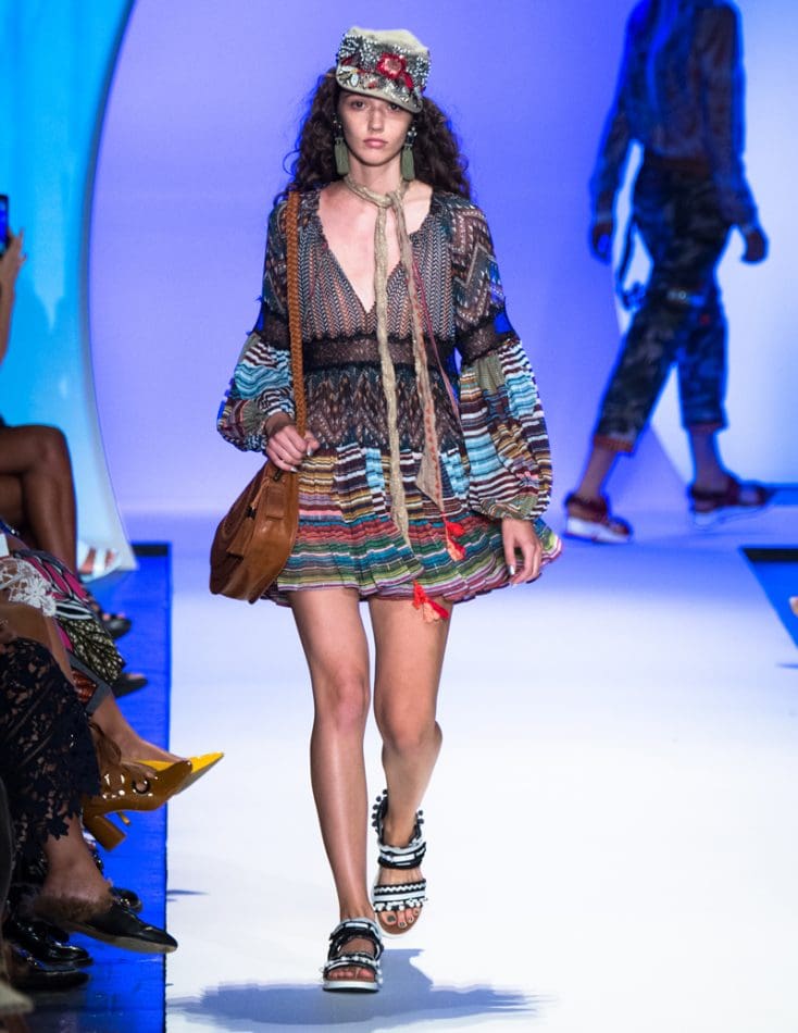 desigual-runway-social-magazine-2