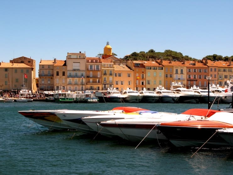 St Tropez Bagatelle beach 