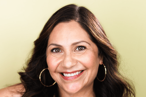 More Than a Face: Myrna Cabello on Rediscovering Identity After Bell’s Palsy