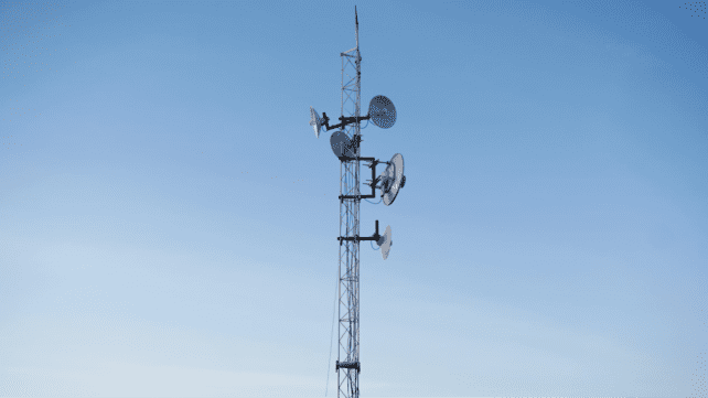 Wholesale Voice vs. Retail VoIP: Key Differences for Telecom Operators